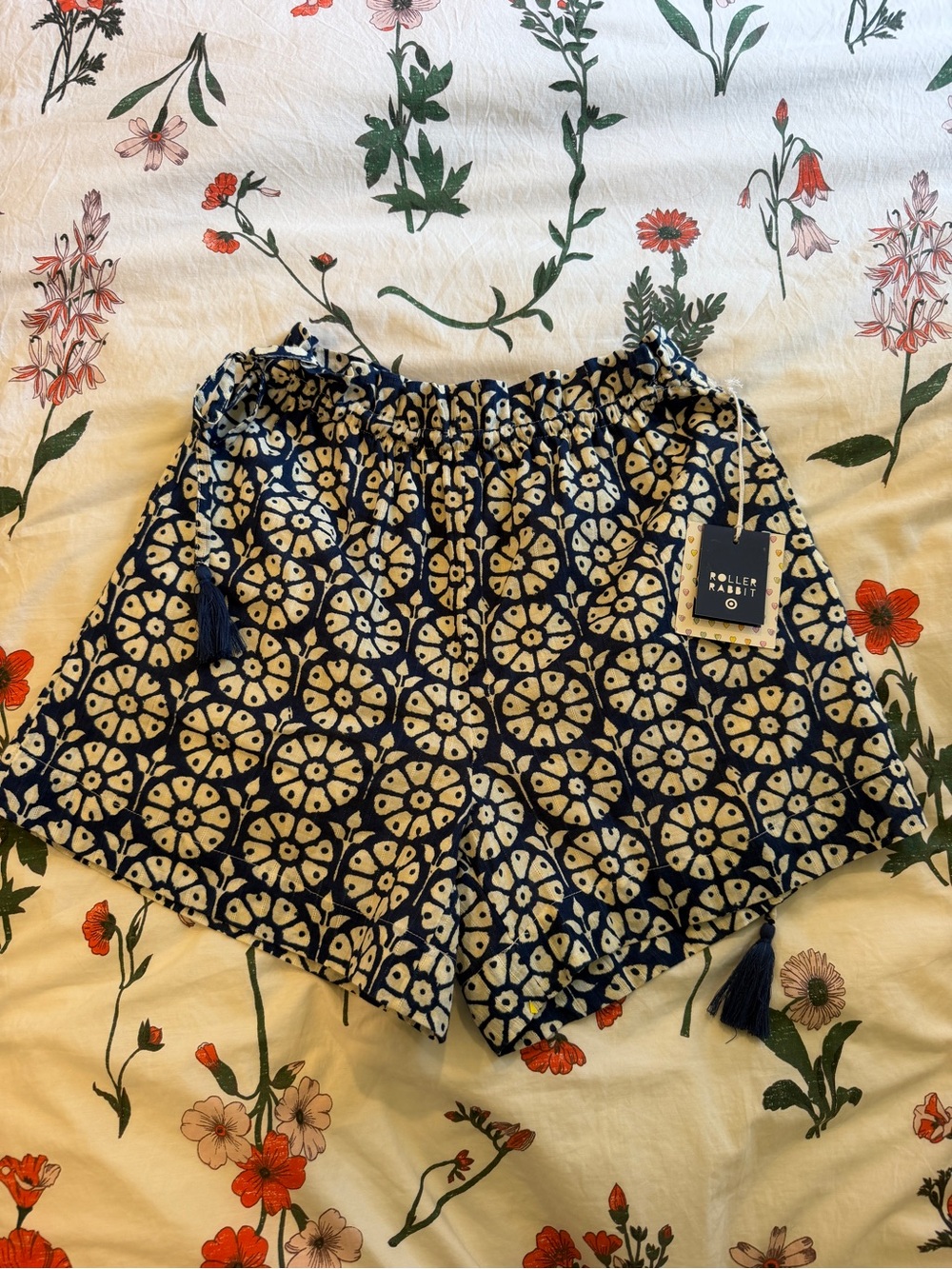 Roller Rabbit Navy & Cream Floral-Print Elastic Waist Shorts
